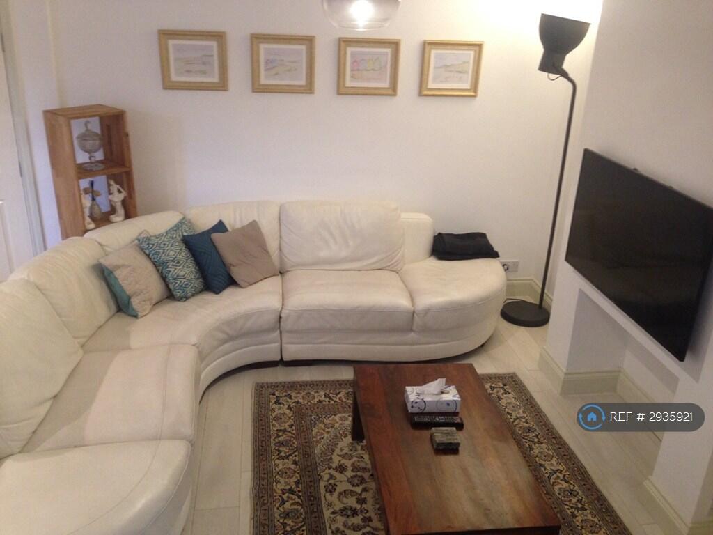 1 bed House Share for rent in Lincoln. From OpenRent 1 bed House Share for rent in Lincoln. From OpenRent
