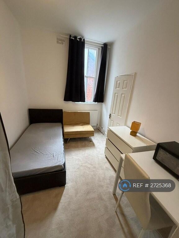 1 bed House Share for rent in Walsall. From OpenRent 1 bed House Share for rent in Walsall. From OpenRent