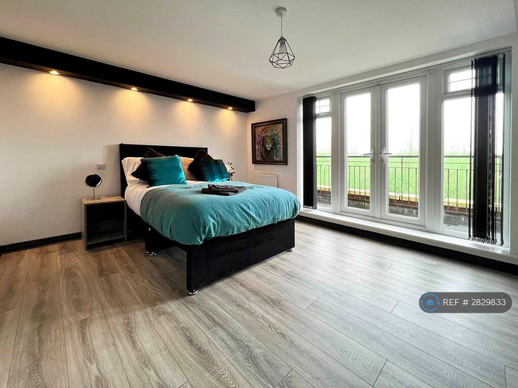 1 bed House Share for rent in Newcastle-under-Lyme. From OpenRent