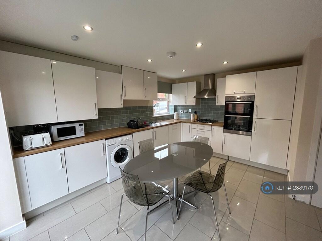 1 bed House Share for rent in Bedford. From OpenRent