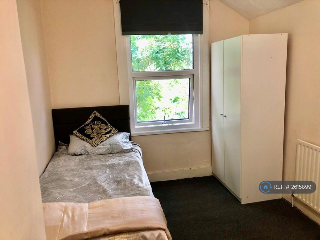 1 bed House Share for rent in Reading. From OpenRent 1 bed House Share for rent in Reading. From OpenRent