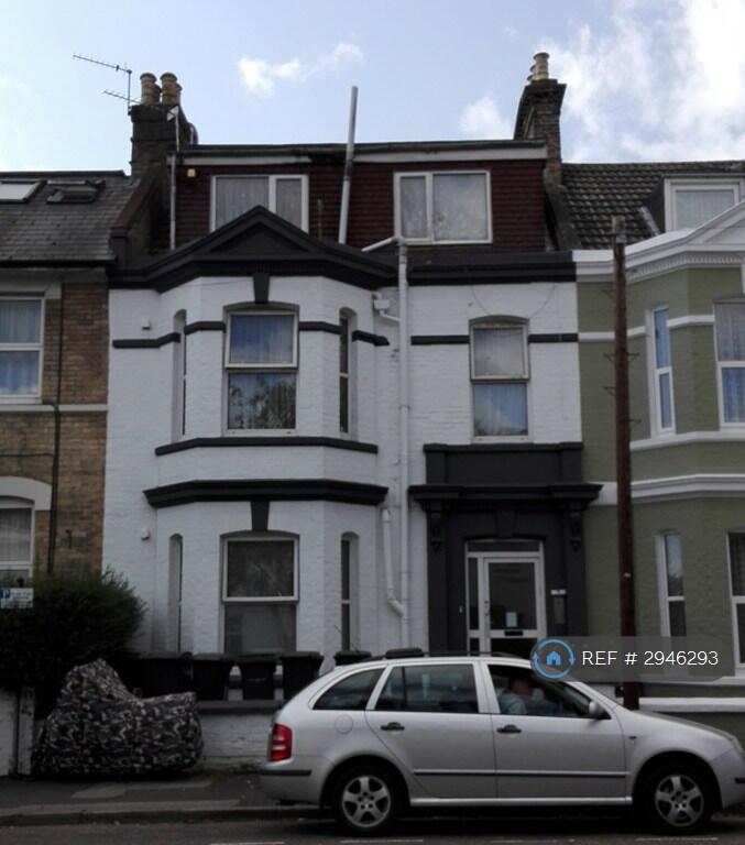4 bed Studio for rent in Bournemouth. From OpenRent