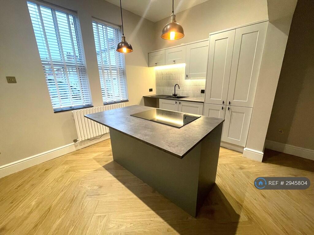1 bed 1st Floor Flat for rent in Ilkeston. From OpenRent