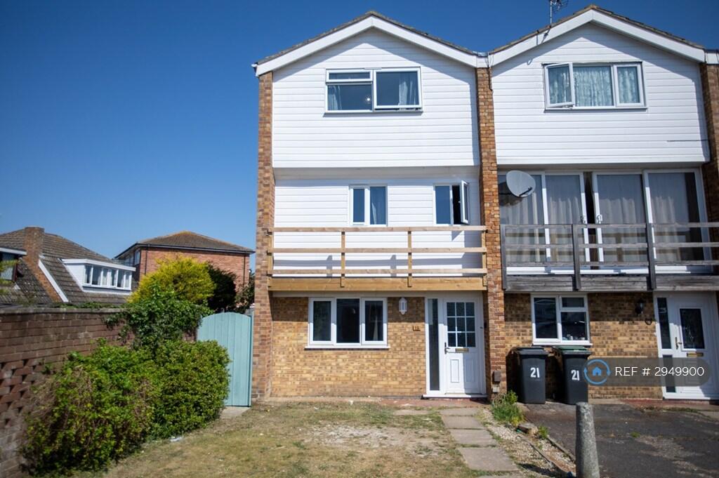 1 bed House Share for rent in Gosport. From OpenRent 1 bed House Share for rent in Gosport. From OpenRent