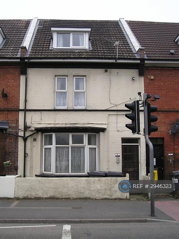4 bed Studio for rent in Bournemouth. From OpenRent 4 bed Studio for rent in Bournemouth. From OpenRent