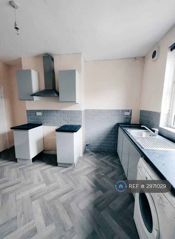 2 bed Mid Terraced House for rent in Rotherham. From OpenRent 2 bed Mid Terraced House for rent in Rotherham. From OpenRent