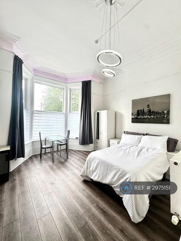 4 bed Studio for rent in Hull. From OpenRent 4 bed Studio for rent in Hull. From OpenRent