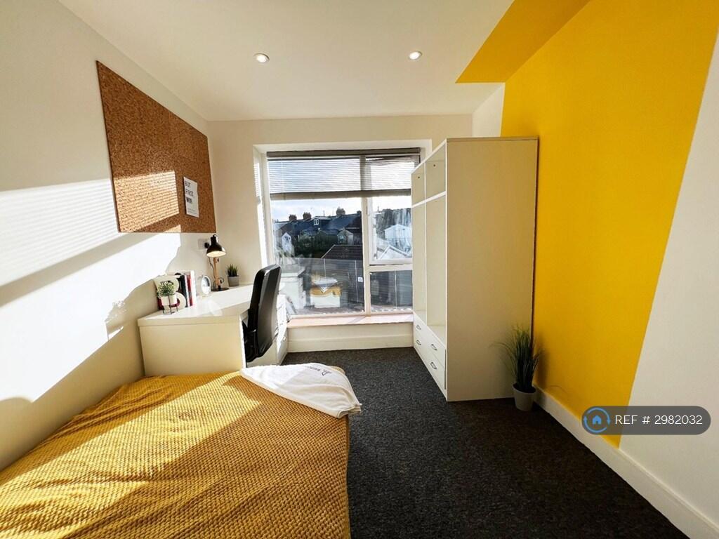 1 bed 1st Floor Flat for rent in Cardiff. From OpenRent
