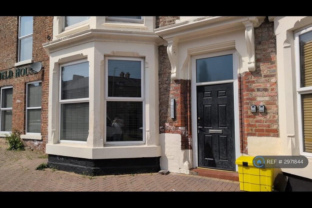 1 bed 1st Floor Flat for rent in Darlington. From OpenRent