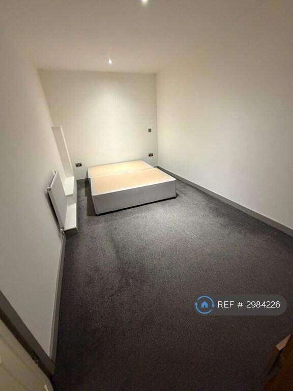 1 bed 1st Floor Flat for rent in Barnsley. From OpenRent