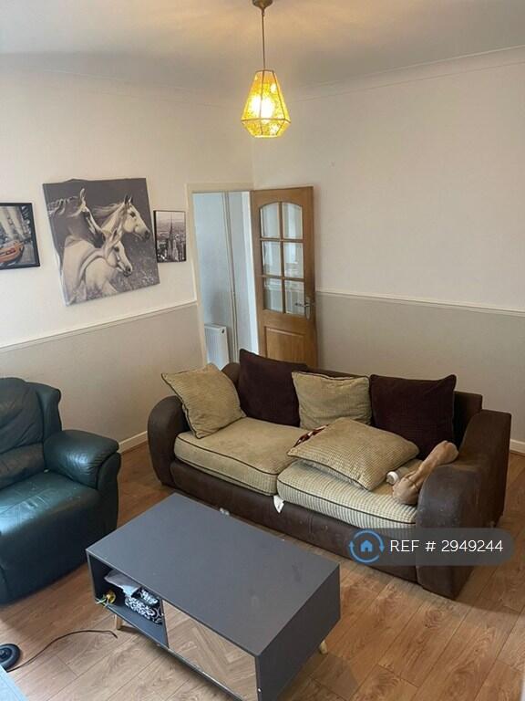 2 bed Mid Terraced House for rent in Stoke-on-Trent. From OpenRent