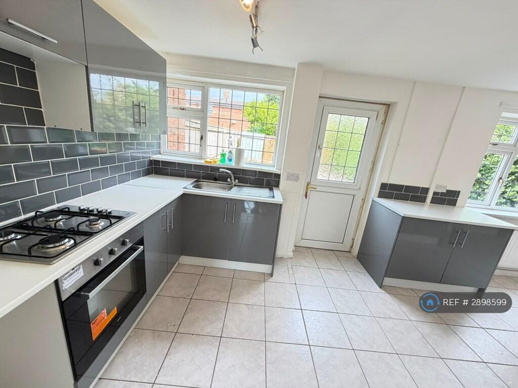 3 bed Mid Terraced House for rent in Newton Aycliffe. From OpenRent 3 bed Mid Terraced House for rent in Newton Aycliffe. From OpenRent