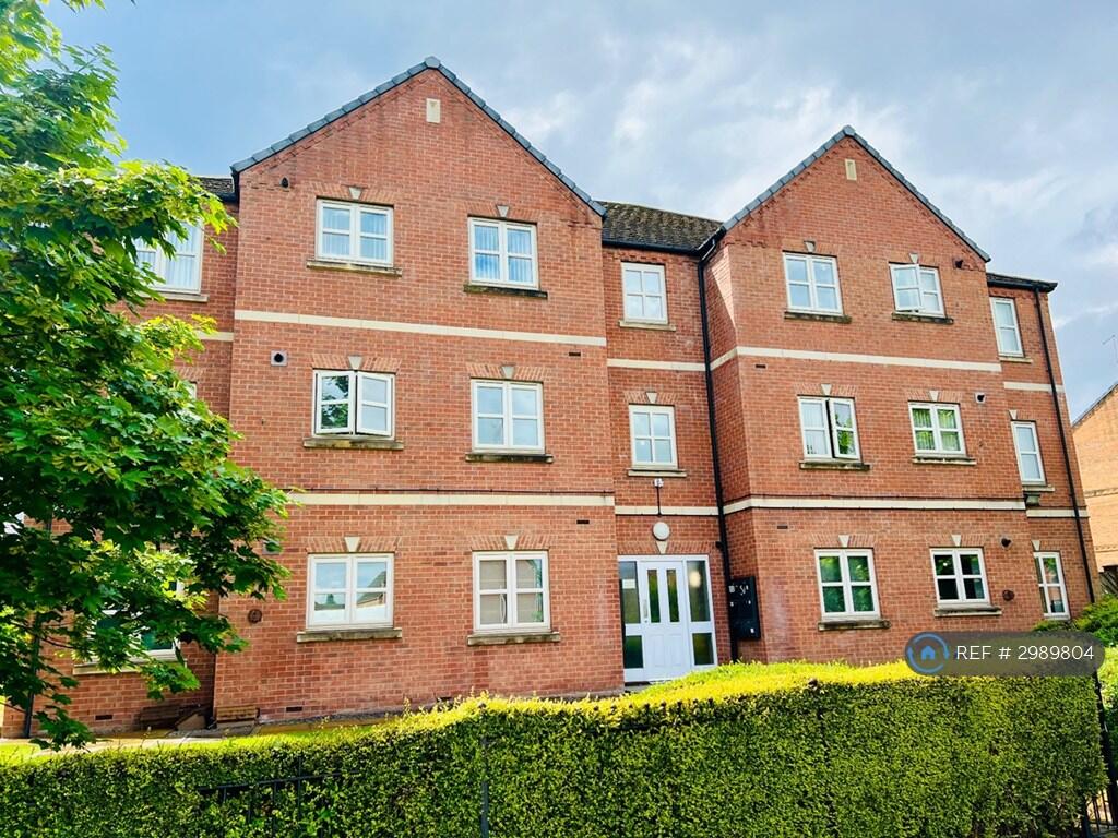 2 bed 1st Floor Flat for rent in Barnsley. From OpenRent