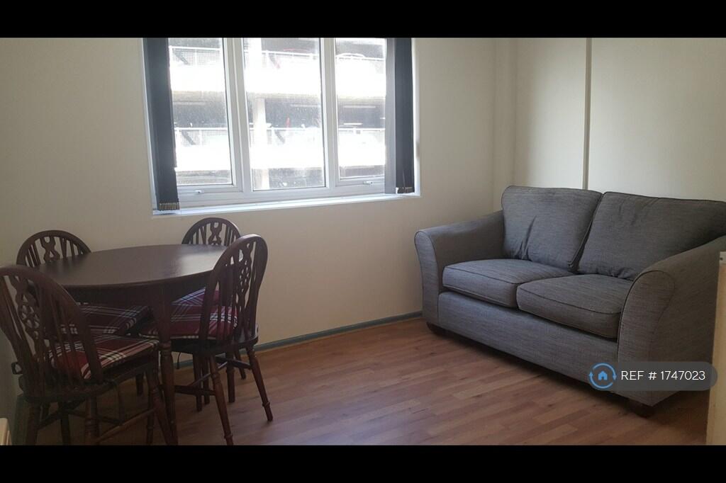 1 bed 1st Floor Flat for rent in Leicester. From OpenRent 1 bed 1st Floor Flat for rent in Leicester. From OpenRent
