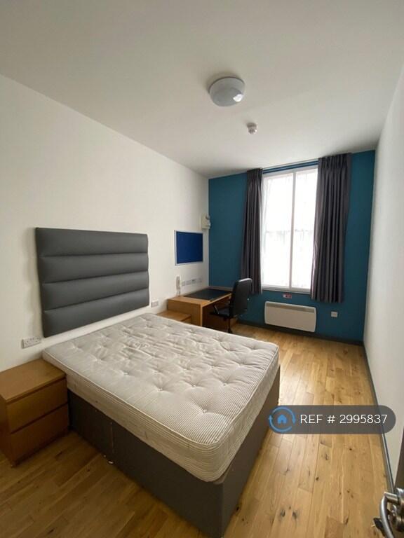 1 bed Flat Share for rent in Liverpool. From OpenRent