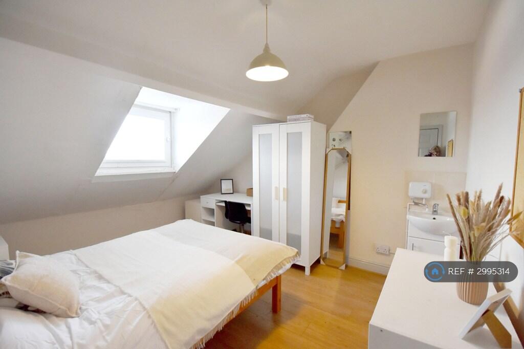 1 bed House Share for rent in Leicester. From OpenRent 1 bed House Share for rent in Leicester. From OpenRent