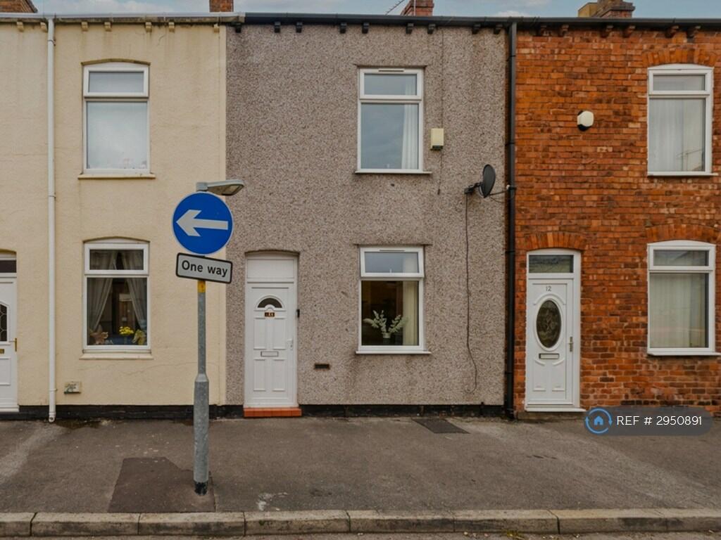 2 bed Mid Terraced House for rent in Higher Folds. From OpenRent