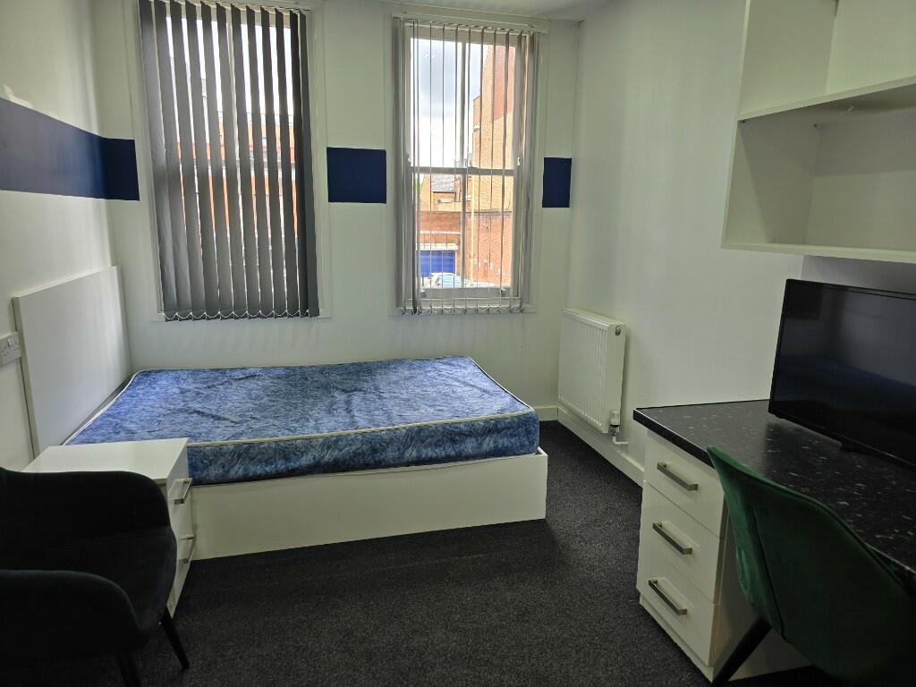 1 bed 1st Floor Flat for rent in Stoughton. From Parmars - Leicester