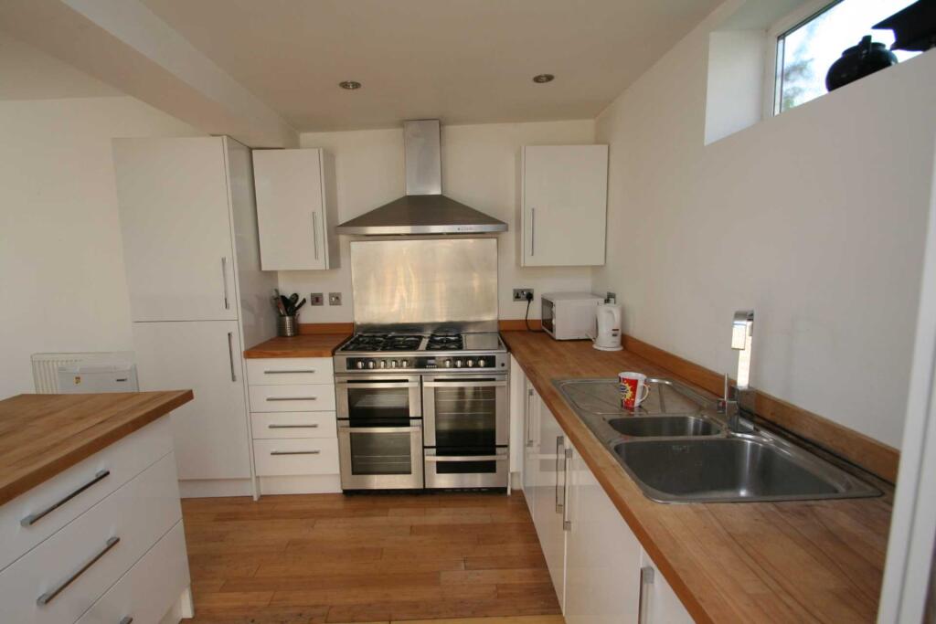 6 bed End of Terrace for rent in Sandford-on-Thames. From JCP Estate Agents - East Oxford