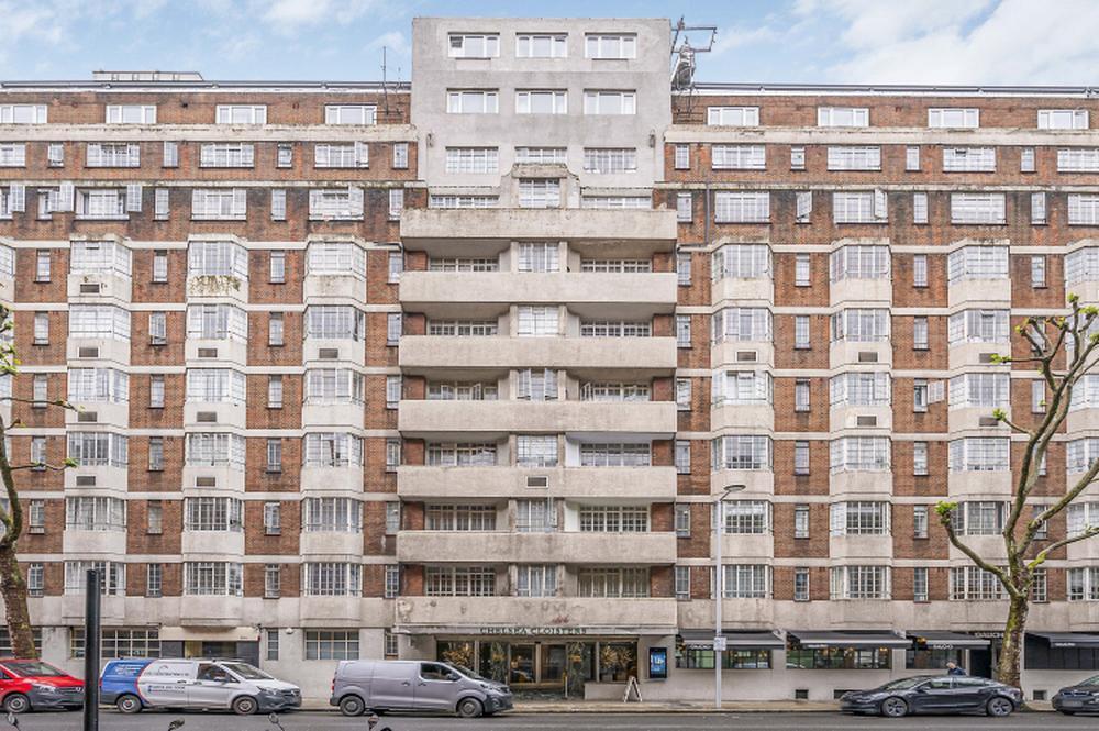 4 bed 1st Floor Flat for rent in Chelsea. From Pomp Properties - London