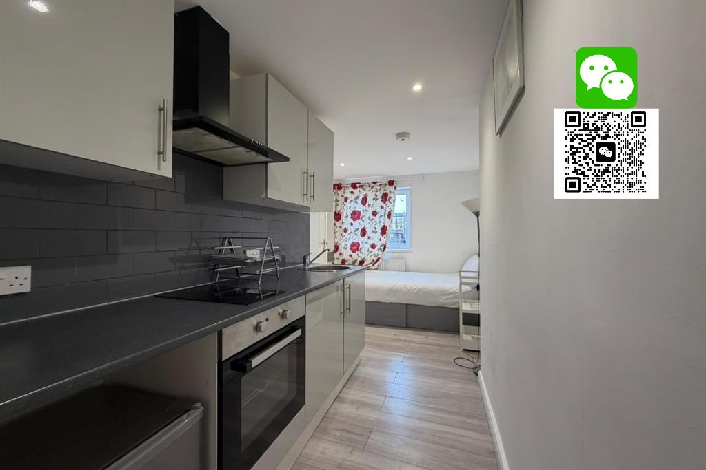 0 bed 1st Floor Flat for rent in Kensington. From Pomp Properties - London