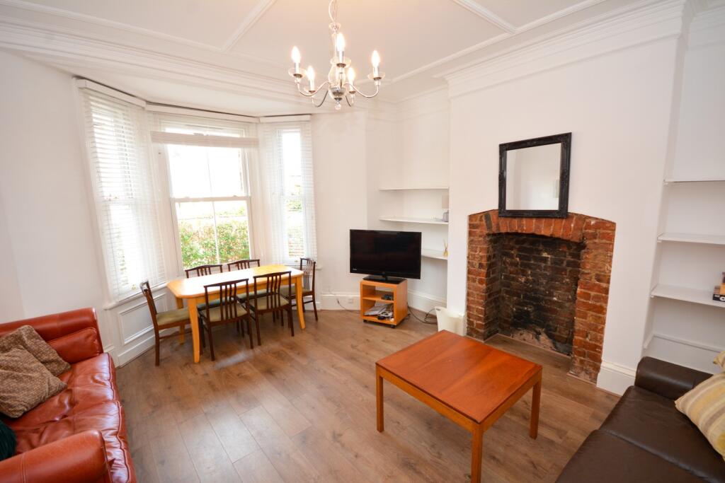 6 bed Mid Terraced House for rent in Newcastle upon Tyne. From Jesmond Property Shop - Jesmond