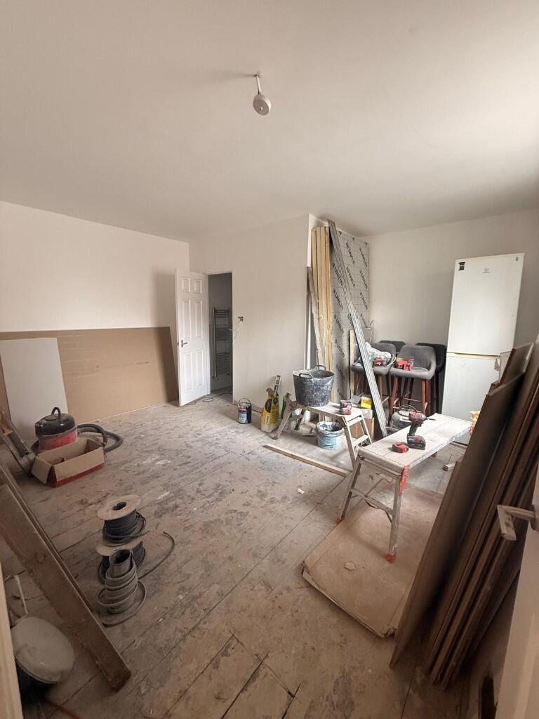 6 bed Mid Terraced House for rent in Newcastle upon Tyne. From Jesmond Property Shop - Jesmond