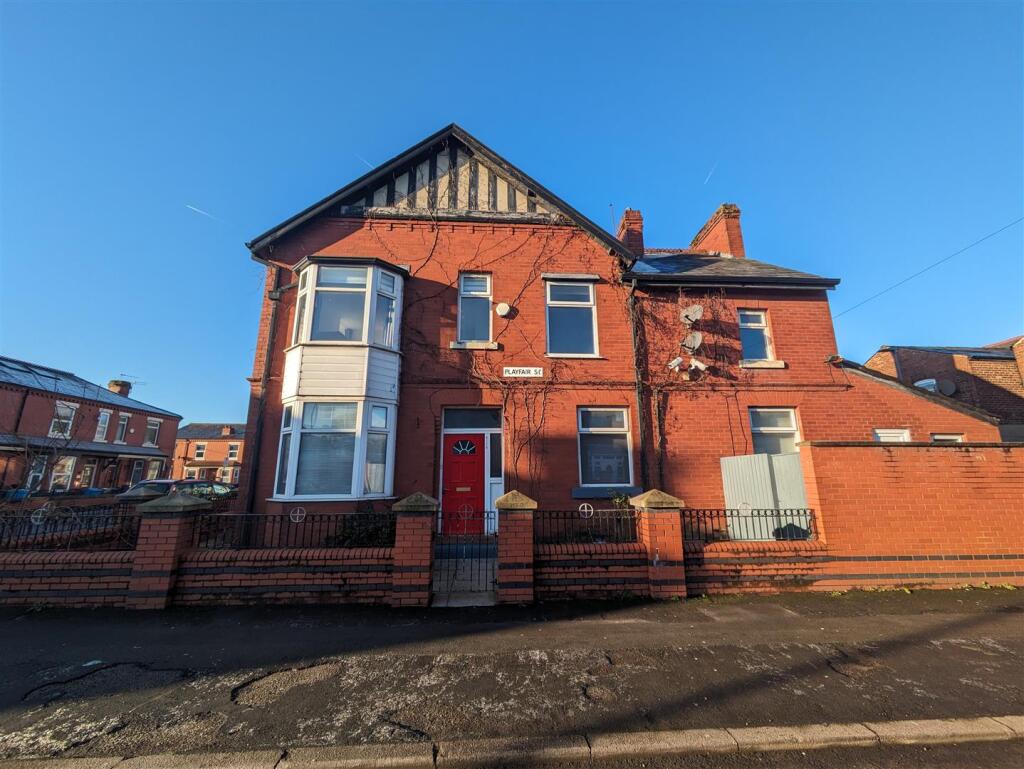 5 bed Detached for rent in Manchester. From Jordan Fishwick - Didsbury
