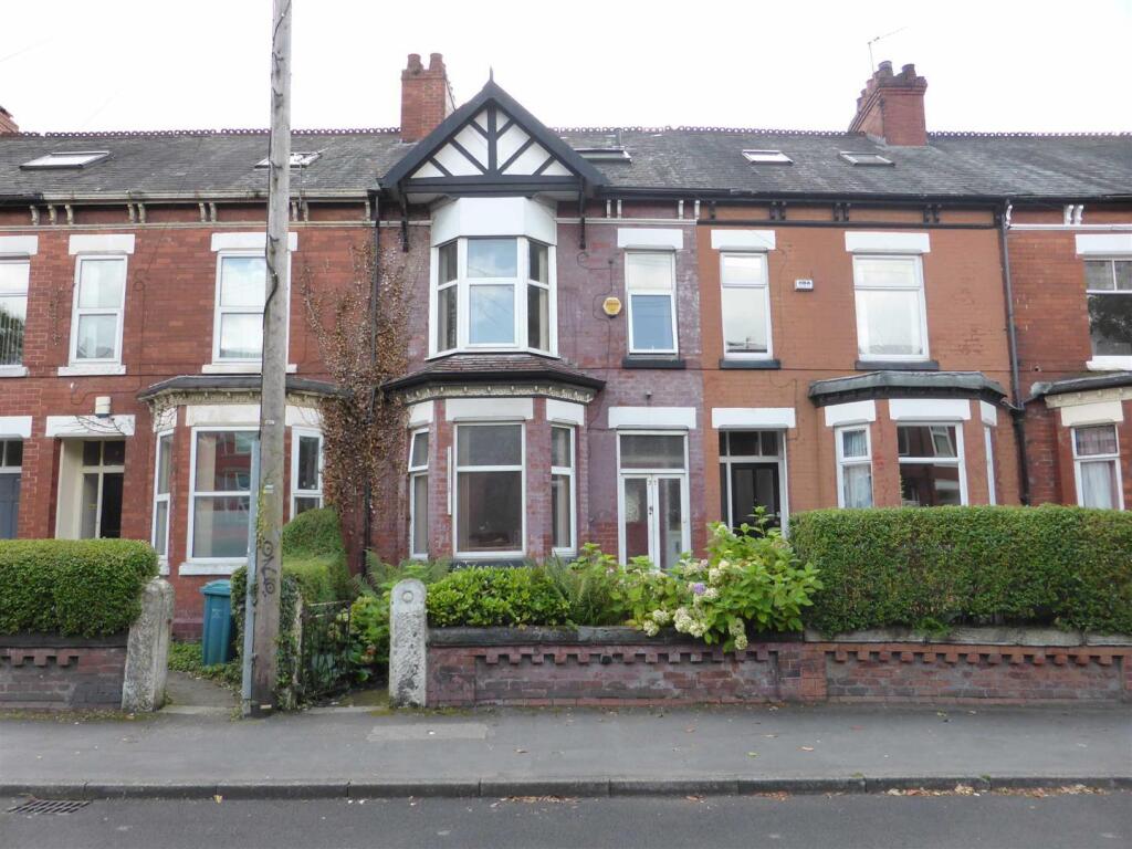 6 bed Detached for rent in Manchester. From Jordan Fishwick - Didsbury