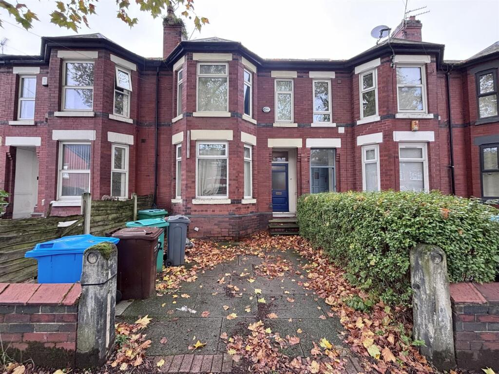 5 bed Detached for rent in Gatley. From Jordan Fishwick - Didsbury