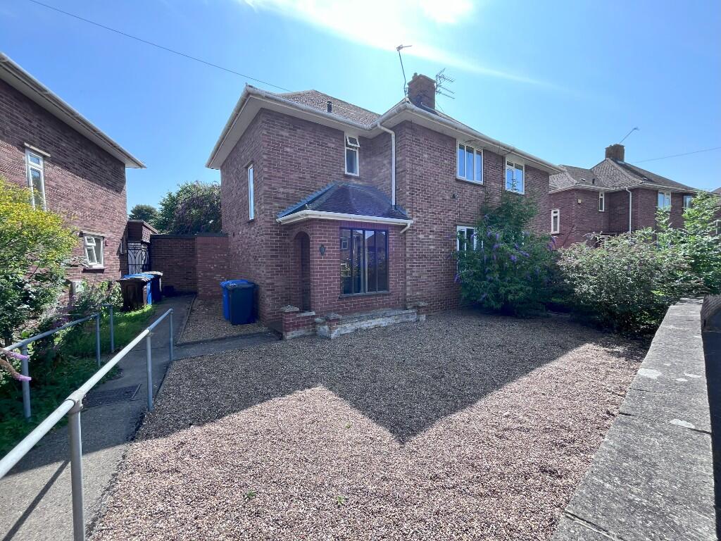 4 bed Semi Detached for rent in Colney. From Alexander & Co - Norwich 4 bed Semi Detached for rent in Colney. From Alexander & Co - Norwich