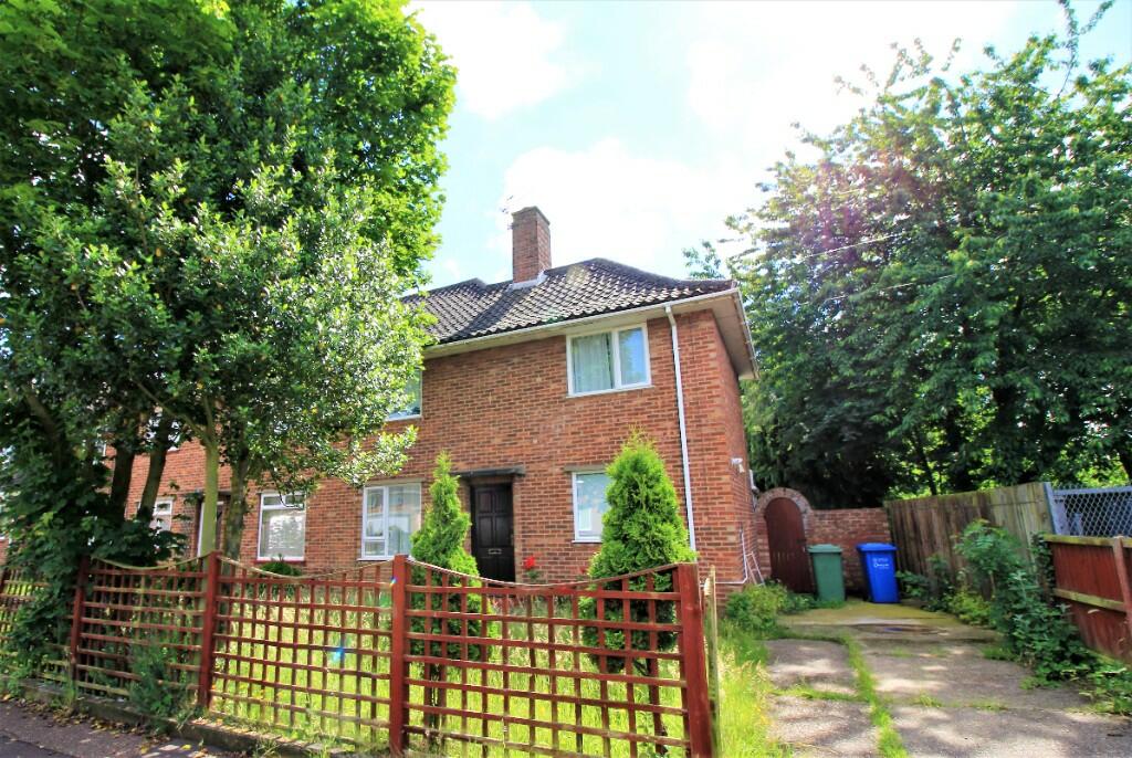 4 bed Semi Detached for rent in Cringleford. From Alexander & Co - Norwich 4 bed Semi Detached for rent in Cringleford. From Alexander & Co - Norwich