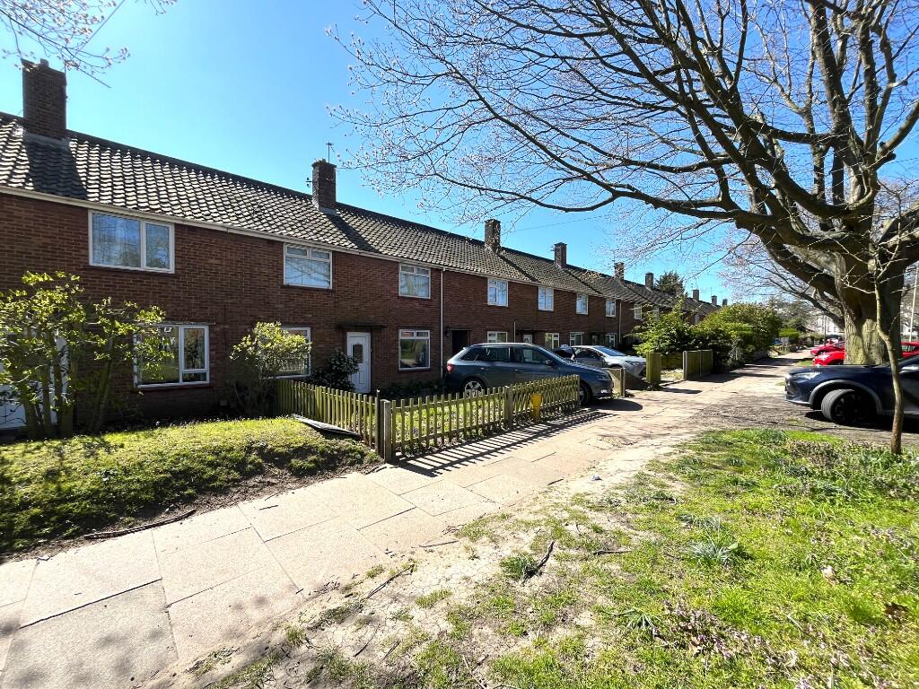 4 bed Mid Terraced House for rent in Colney. From Alexander & Co - Norwich 4 bed Mid Terraced House for rent in Colney. From Alexander & Co - Norwich