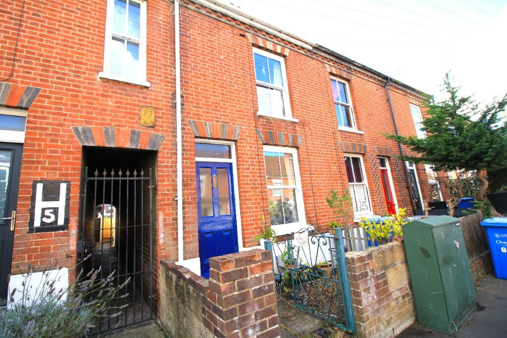 3 bed Mid Terraced House for rent in Norwich. From Alexander & Co - Norwich