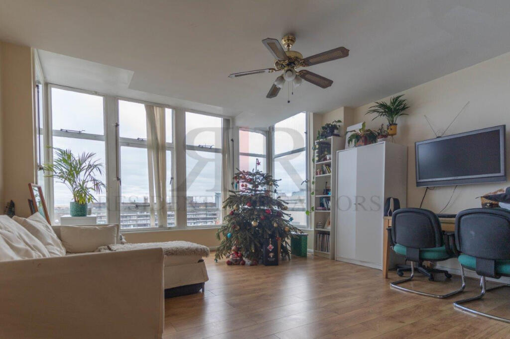 2 bed Apartment for rent in London. From Residential Realtors - London