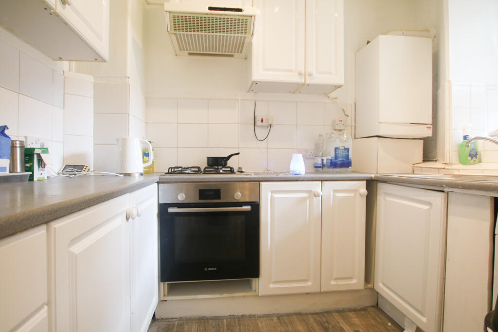 3 bed Apartment for rent in Bermondsey. From Residential Realtors - London