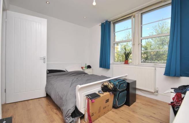 2 bed 1st Floor Flat for rent in London. From Residential Realtors - London