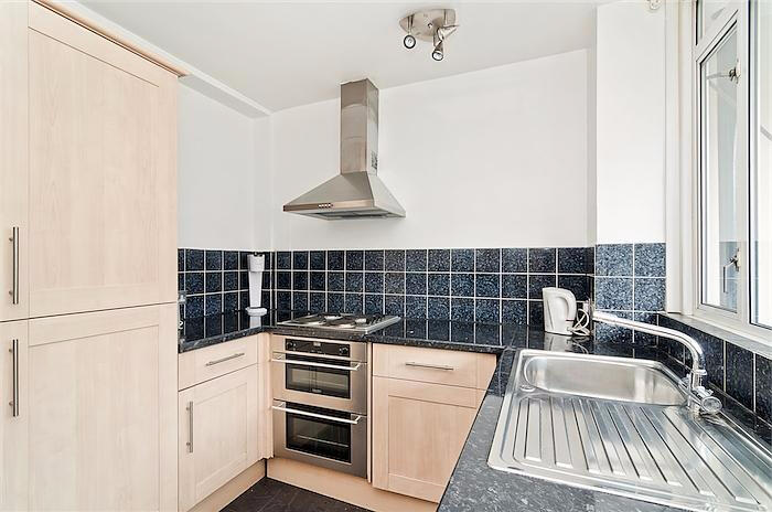 3 bed Apartment for rent in London. From Residential Realtors - London 3 bed Apartment for rent in London. From Residential Realtors - London