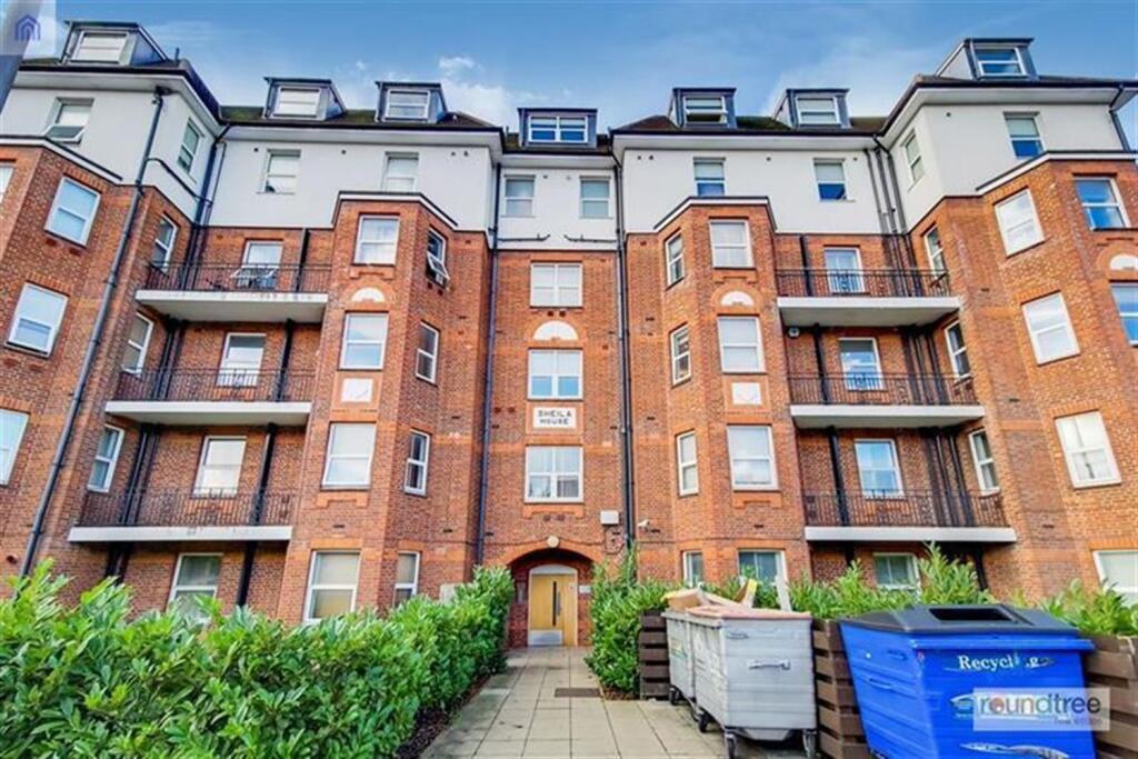 4 bed Apartment for rent in Hendon. From Roundtree Real Estate - London