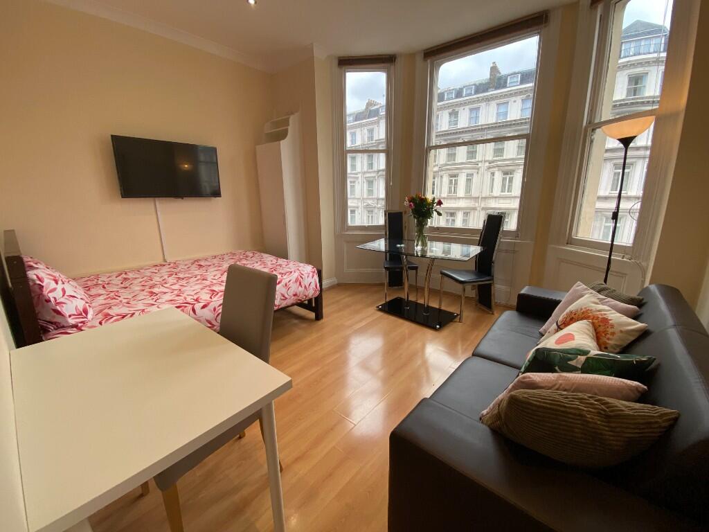2 bed 1st Floor Flat for rent in London. From RR Properties - London