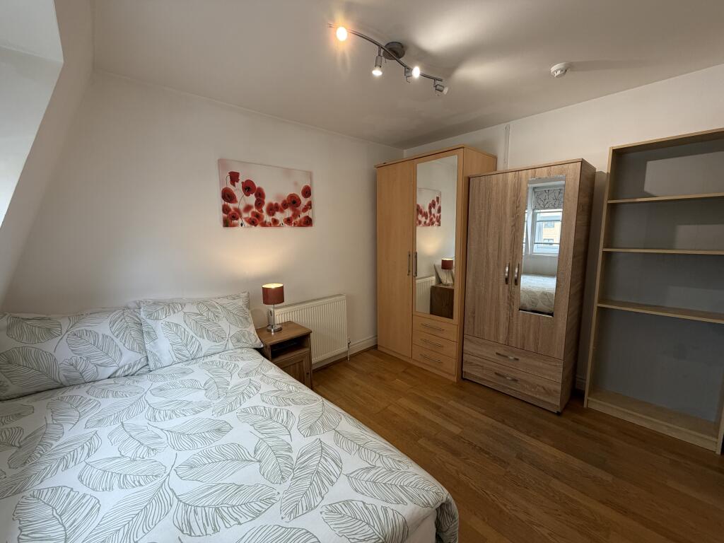 1 bed 1st Floor Flat for rent in London. From RR Properties - London