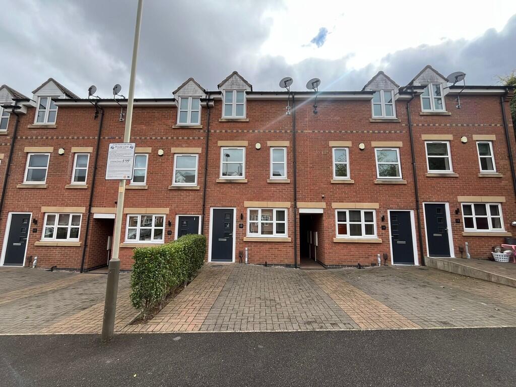 4 bed Town House for rent in Leicester. From Keywest Estate Agents - Leicester