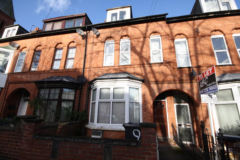 6 bed Town House for rent in Leicester. From Keywest Estate Agents - Leicester
