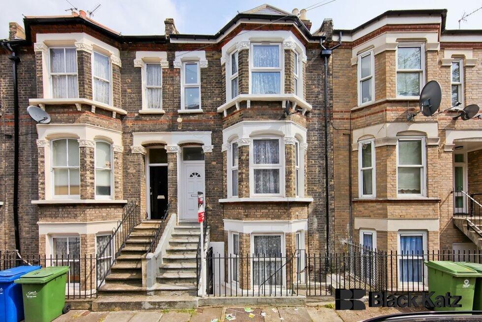 4 bed 1st Floor Flat for rent in Bermondsey. From Black Katz - London Bridge