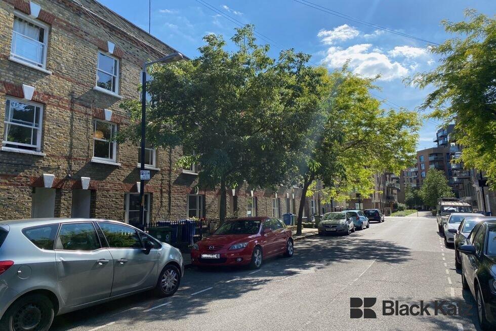 4 bed 1st Floor Flat for rent in Bermondsey. From Black Katz - London Bridge