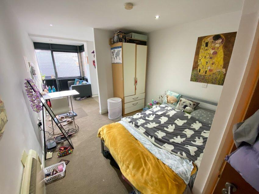0 bed Studio for rent in Sheffield. From Dove Properties - Sheffield