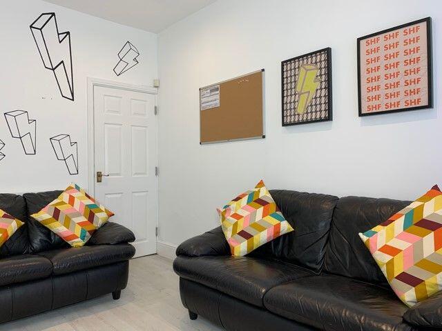 4 bed House Share for rent in Long Line. From Dove Properties - Sheffield