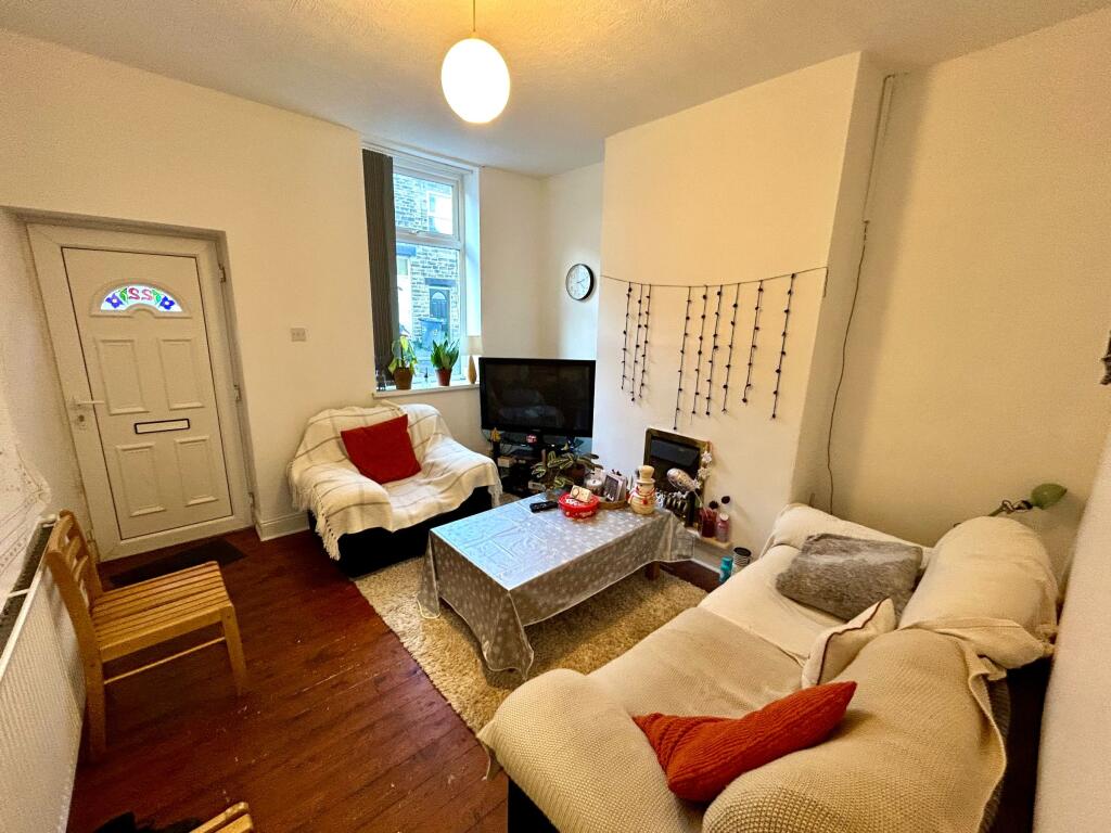 4 bed House Share for rent in Sheffield. From Dove Properties - Sheffield