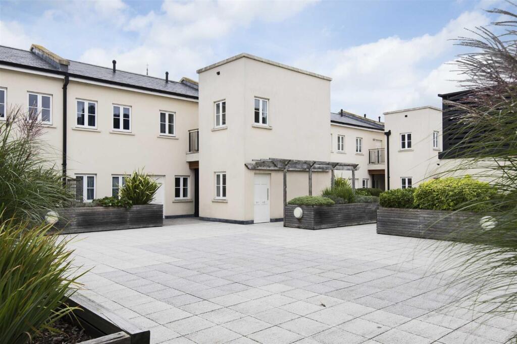 2 bed Apartment for rent in Bath. From The Apartment Company - Bath