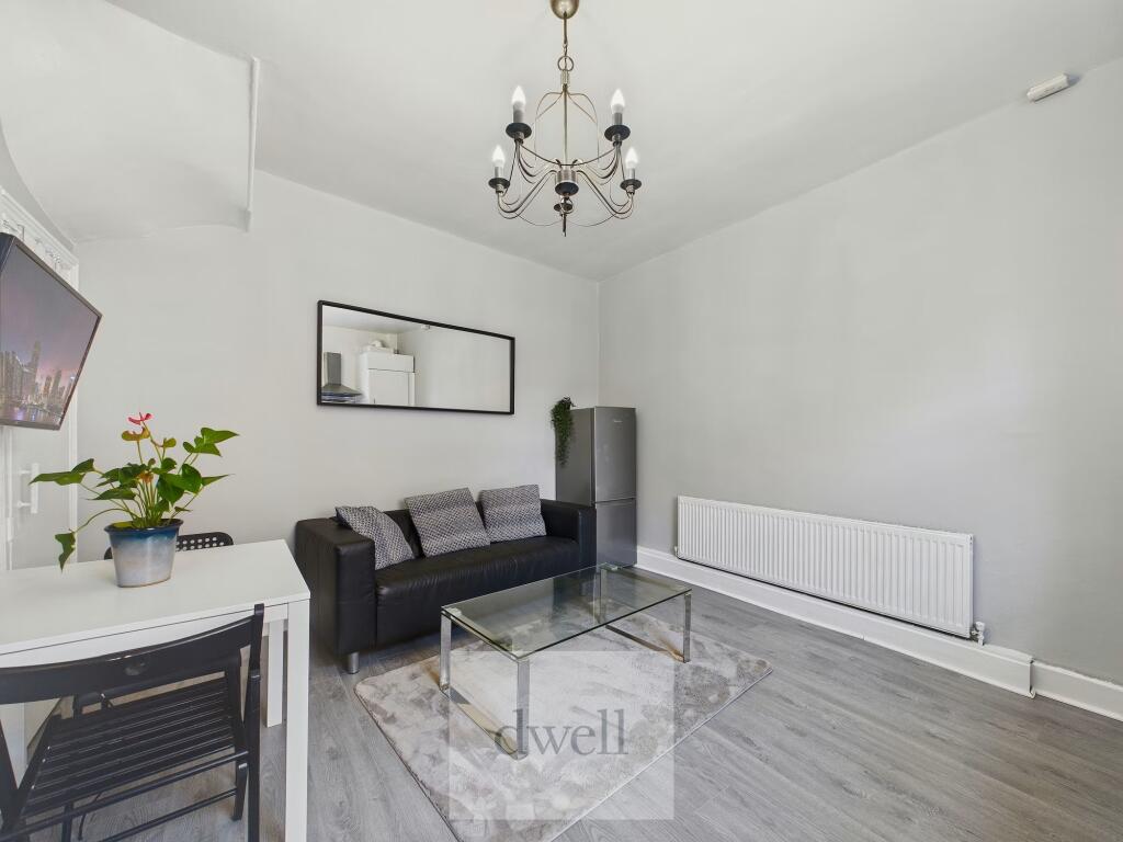2 bed End of Terrace for rent in Leeds. From Dwell - Headingley